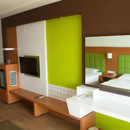 Hotel Woxxie 4*