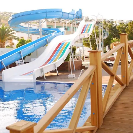 Woxxie Hotel Turgutreis